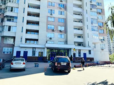 квартира за адресою В'ячеслава Чорновола вул., 20