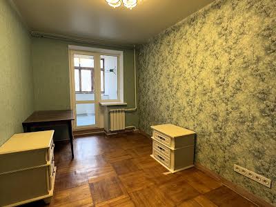 квартира за адресою Академіка Корольова вул., 2