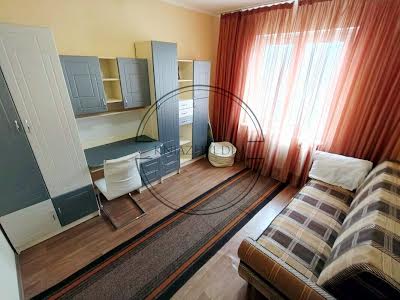 квартира за адресою Єлизавети Чавдар вул., 28