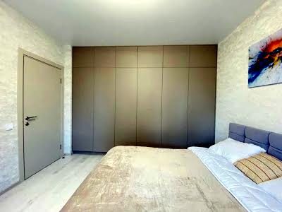 квартира за адресою Родини Крістерів вул., 16
