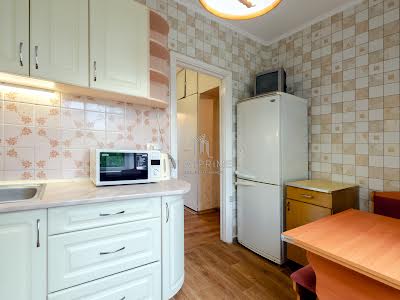 квартира за адресою Оноре де Бальзака вул., 57