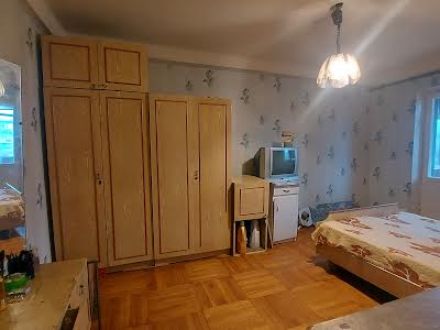 квартира за адресою Мілютенка вул., 11-А