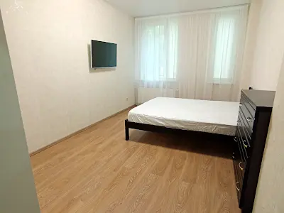 квартира за адресою Регенераторна вул., 4 к4
