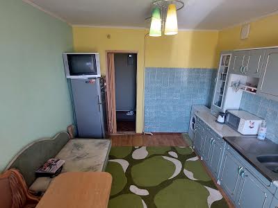 квартира за адресою Миколаїв, Захисників Миколаєва вул. (Декабристів), 40