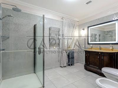 будинок за адресою с. Дмитрівка, Радісна