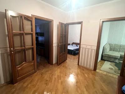 квартира за адресою Радунська вул., 3А
