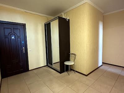 квартира за адресою Єлизавети Чавдар вул., 3
