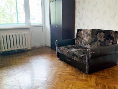квартира по адресу Карела Чапека ул. (Юліуса Фучика), 9