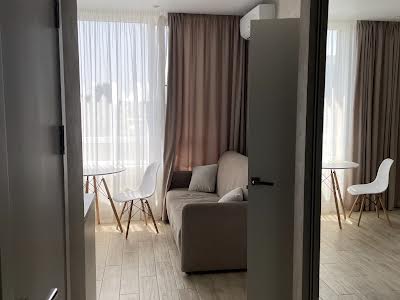 квартира за адресою Салютна вул., 2к8