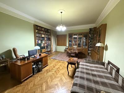 квартира за адресою Шота Руставелі вул., 40