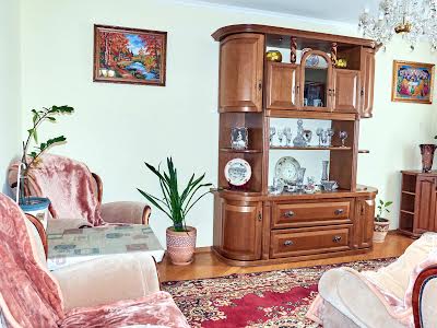 квартира за адресою Левка Лук'яненка вул. (Маршала Тимошенка), 1-В