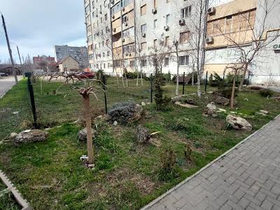 квартира за адресою 12-та Поздовжня вул., 16А
