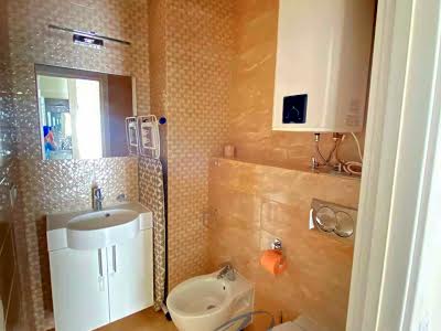 квартира за адресою Регенераторна вул., 4