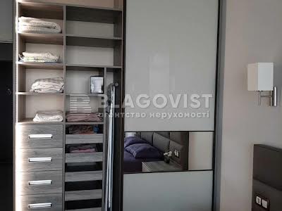 квартира за адресою Предславинська вул., 53