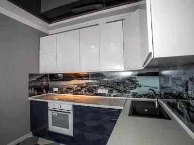 квартира за адресою Миру вул., 15а