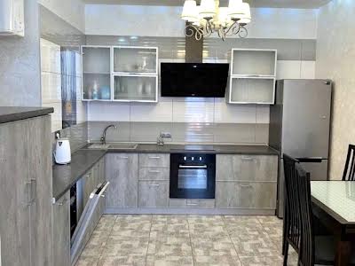 квартира за адресою Французький бульв., 60в