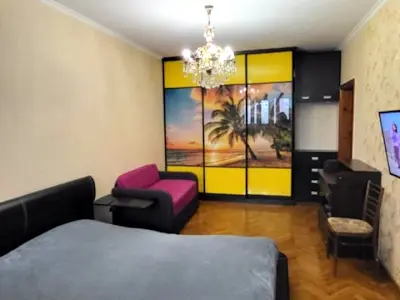 квартира за адресою Анни Ахматової вул., 23