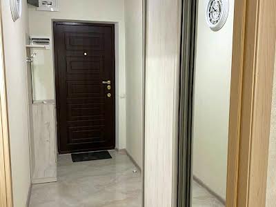 квартира за адресою Перлинна вул., 5Б