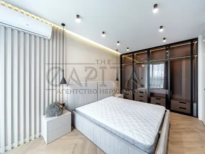 квартира за адресою Науки просп., 58Б