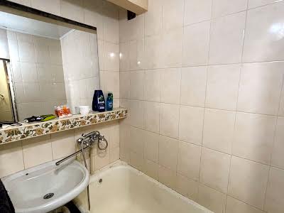 квартира за адресою Метрологічна вул., 14