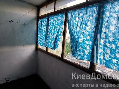 квартира за адресою Київ, Автозаводська вул., 71