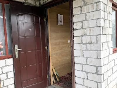 дом по адресу Центральна