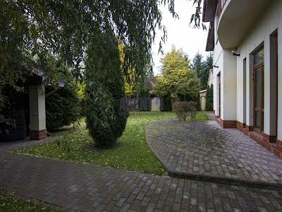 будинок за адресою Ярослава Мудрого вул.