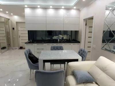 квартира за адресою Зарічна вул., 1В