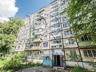 квартира по адресу Зодчих ул., 4