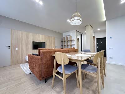 квартира за адресою Авраама Лінкольна вул., 6б