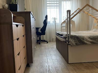 квартира за адресою Яблунева вул., 13