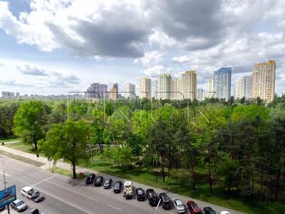 квартира по адресу Князя Романа Мстиславича ул. (Генерала Жмаченка), 26