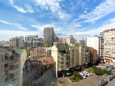 квартира за адресою Дмитрівська вул., 52-Б