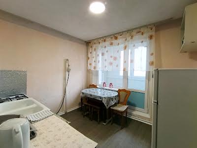 квартира по адресу Владимира Ивасюка просп. (Героїв Сталінграду), 9-А