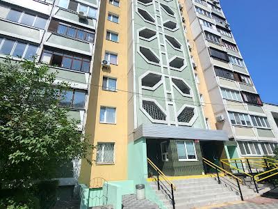 квартира за адресою Петра Григоренка просп., 38а