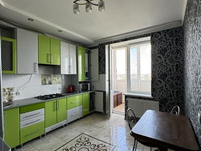 квартира за адресою Хіміків вул., 23Б