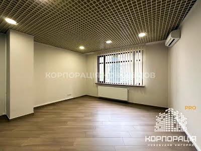комерційна за адресою Жупанатська, 1