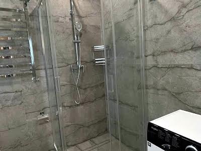 квартира за адресою Роксоляни вул., 18