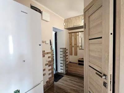 квартира за адресою Ентузіастів вул., 31/1