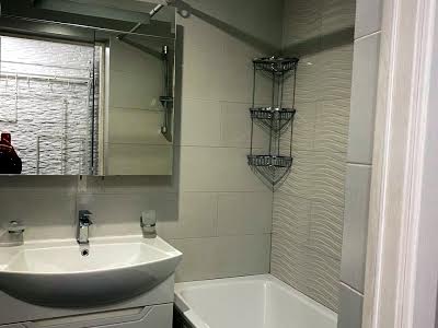 квартира по адресу Амвросия Бучмы бульв., 4