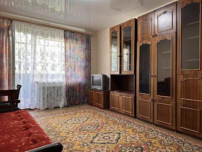 квартира за адресою Героїв просп., 4