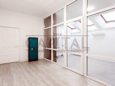 квартира по адресу Константиновская ул., 1