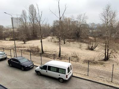 квартира по адресу Киев, Глеба Бабича ул. (Канальная), 8-Б