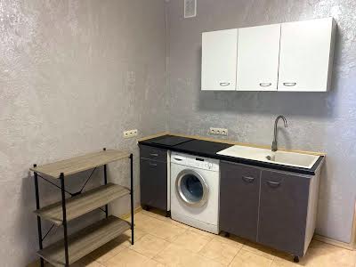 квартира за адресою Стеценка вул., 75д