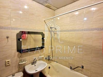 квартира за адресою Рейтарська вул., 7-Б