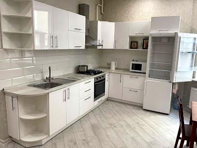 квартира по адресу Левитана ул., 141