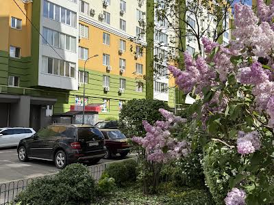 квартира за адресою Жулянська вул., 1-А