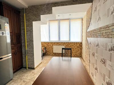 квартира за адресою Боголюбова вул., 6