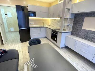 квартира за адресою Метрологічна вул., 52