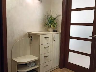 квартира по адресу Осенняя ул., 13